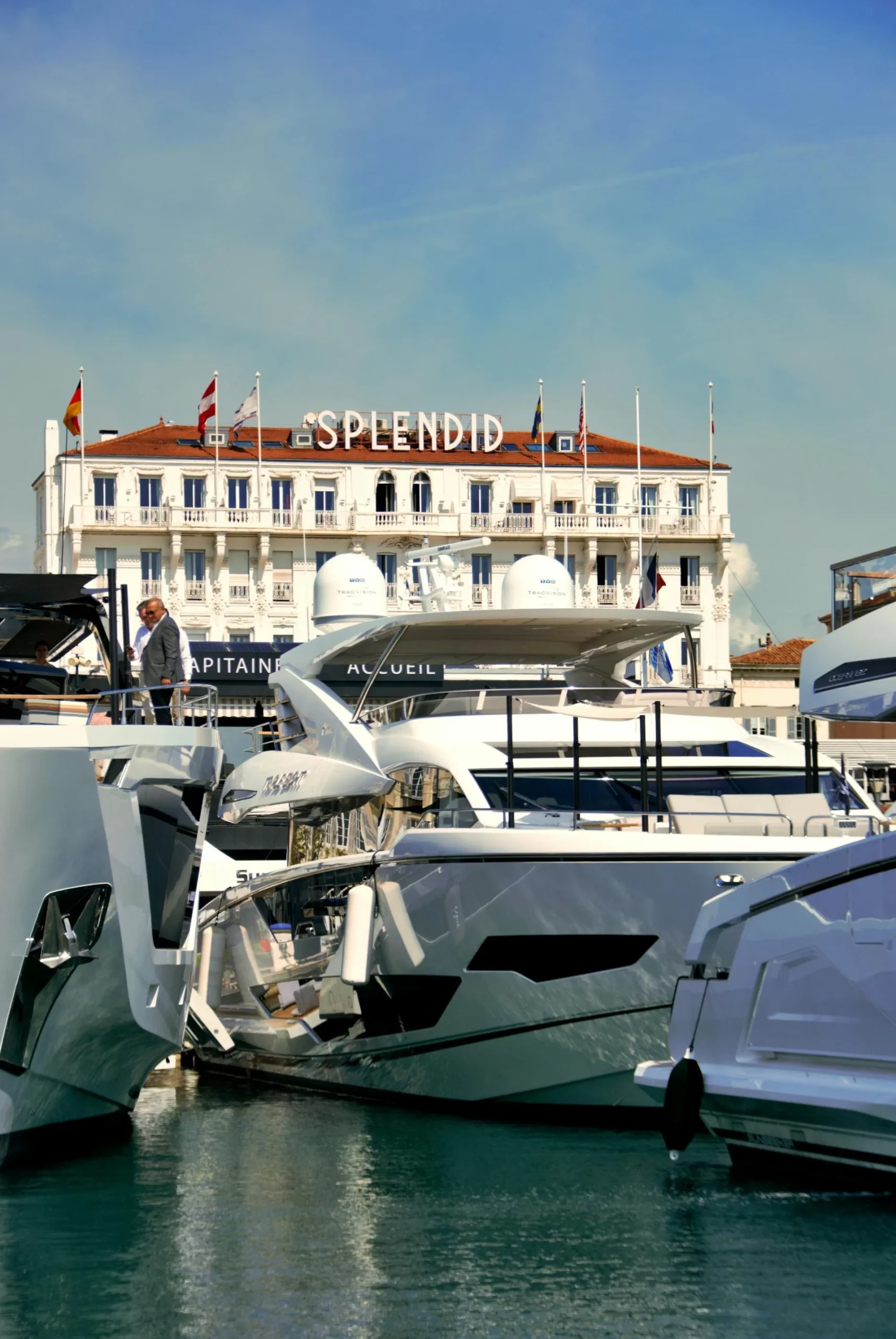 Massage sur yacht à Cannes – organisation à bord