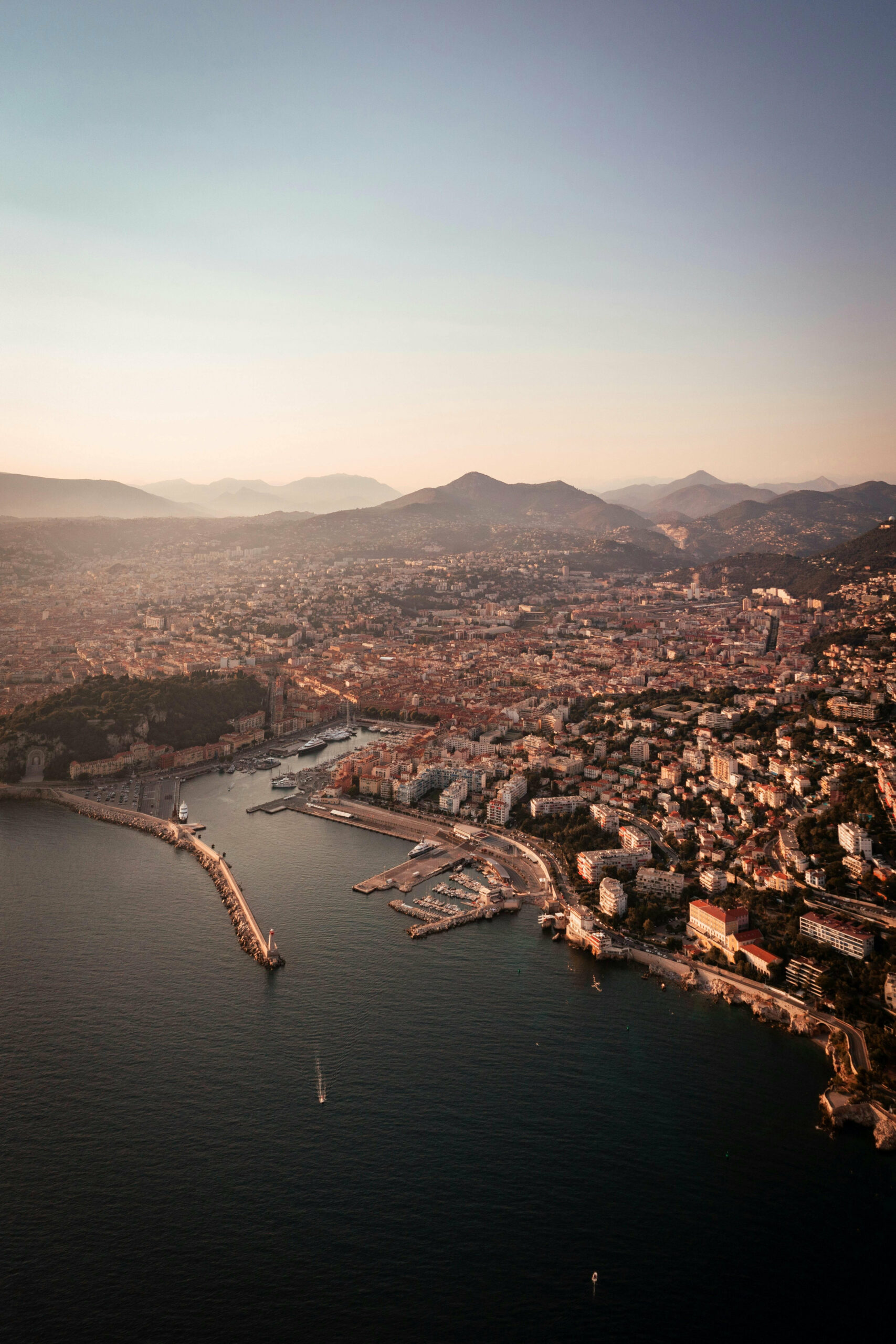 Massage à Nice – types relaxant et sportif