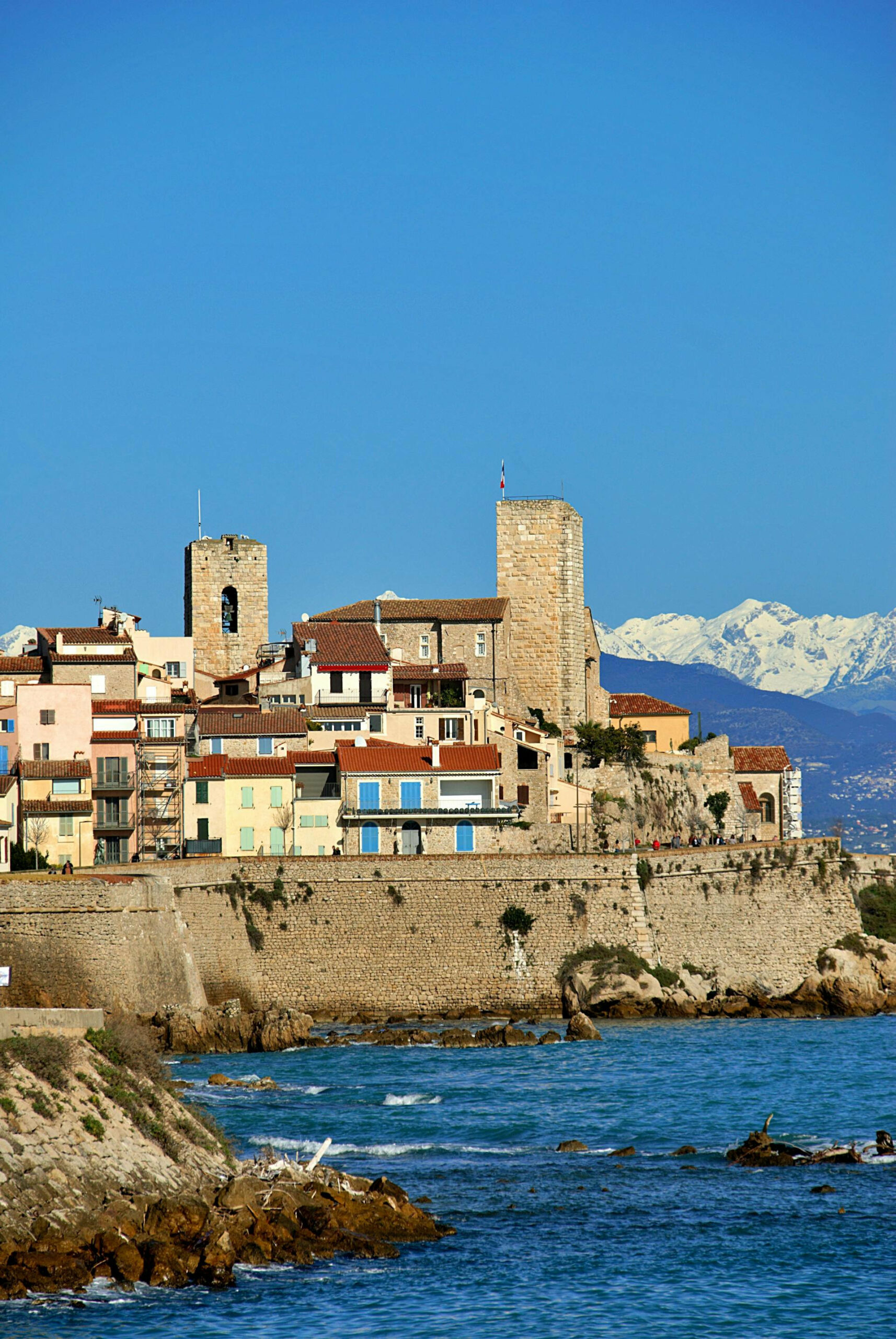 Massage à Juan-les-Pins – types relaxant et sportif